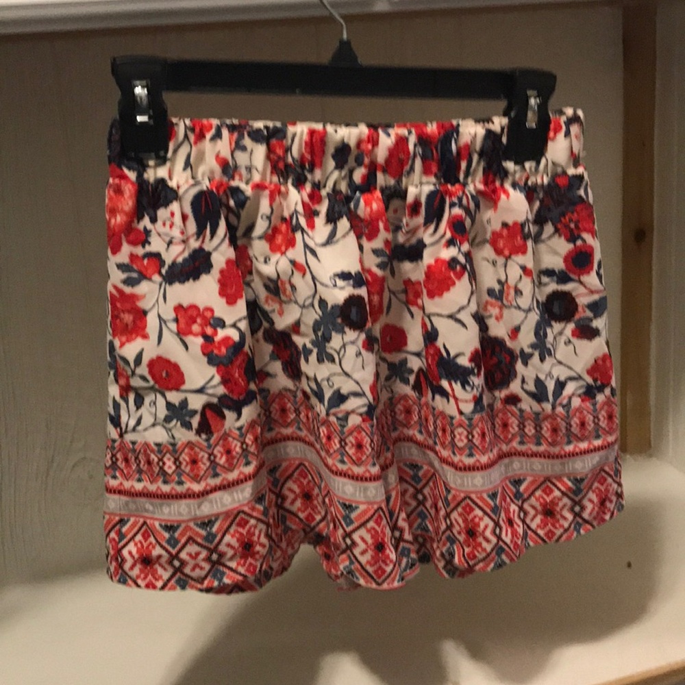 floral print high-waisted shorts